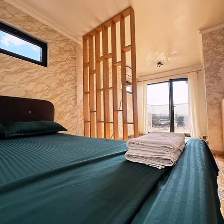 Penthouse Alezzi Apartman