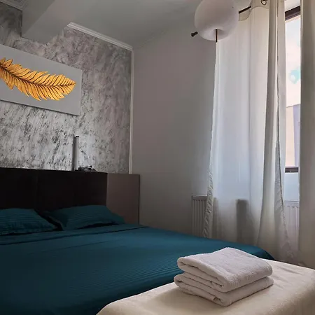 Penthouse Alezzi Apartman *