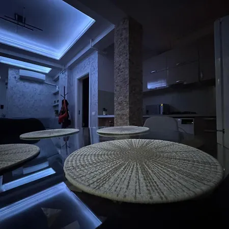 Penthouse Alezzi *